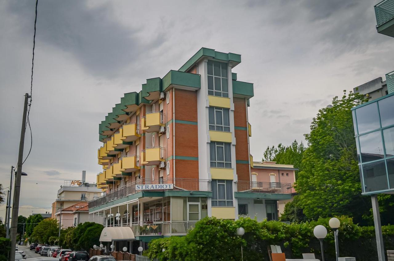 Hotel Stradiot Rimini Extérieur photo