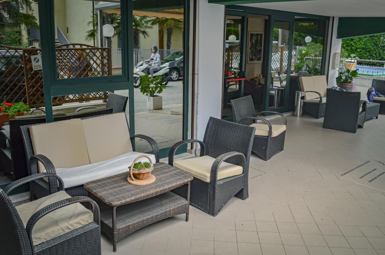 Hotel Stradiot Rimini Extérieur photo