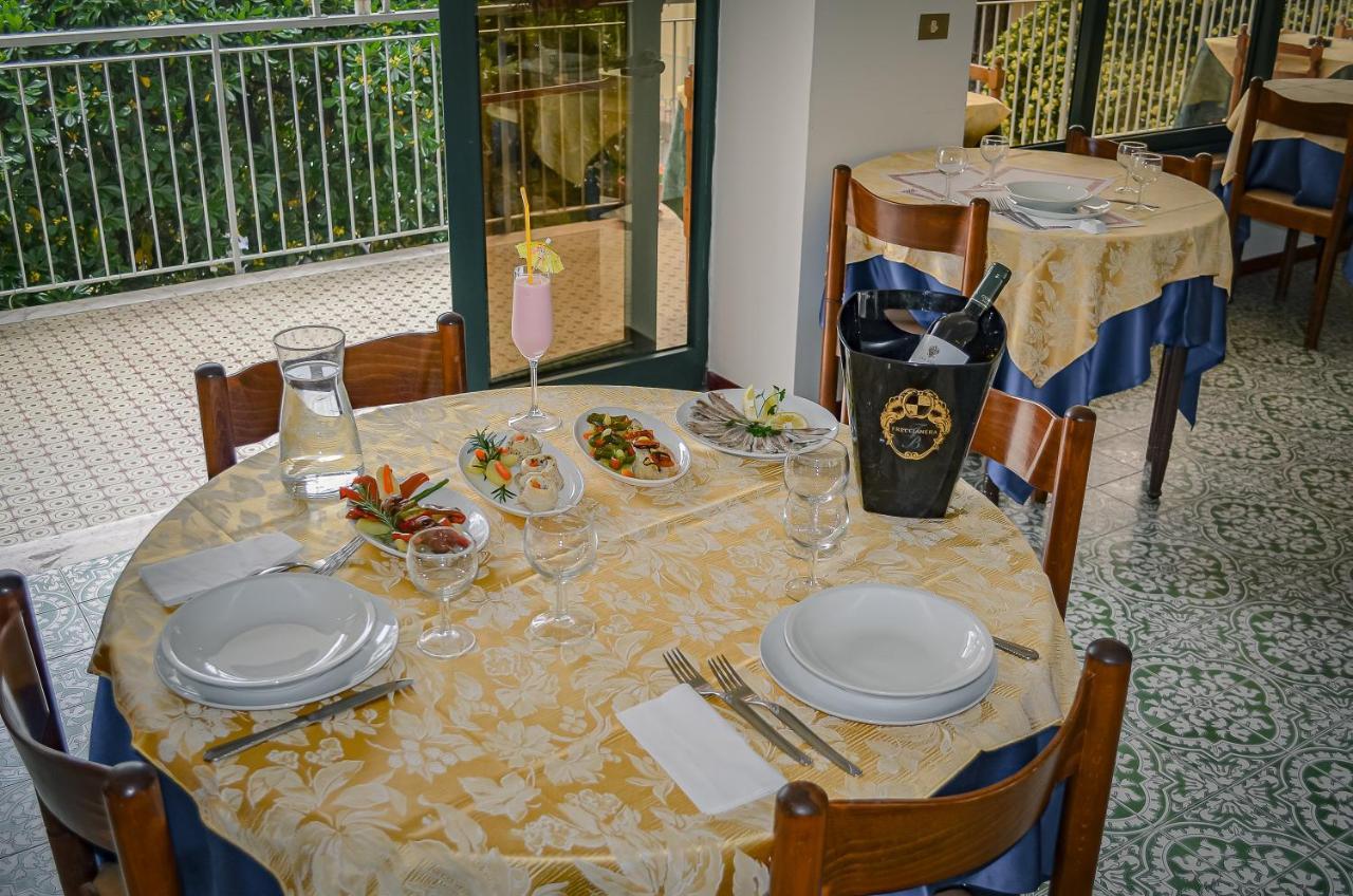 Hotel Stradiot Rimini Extérieur photo