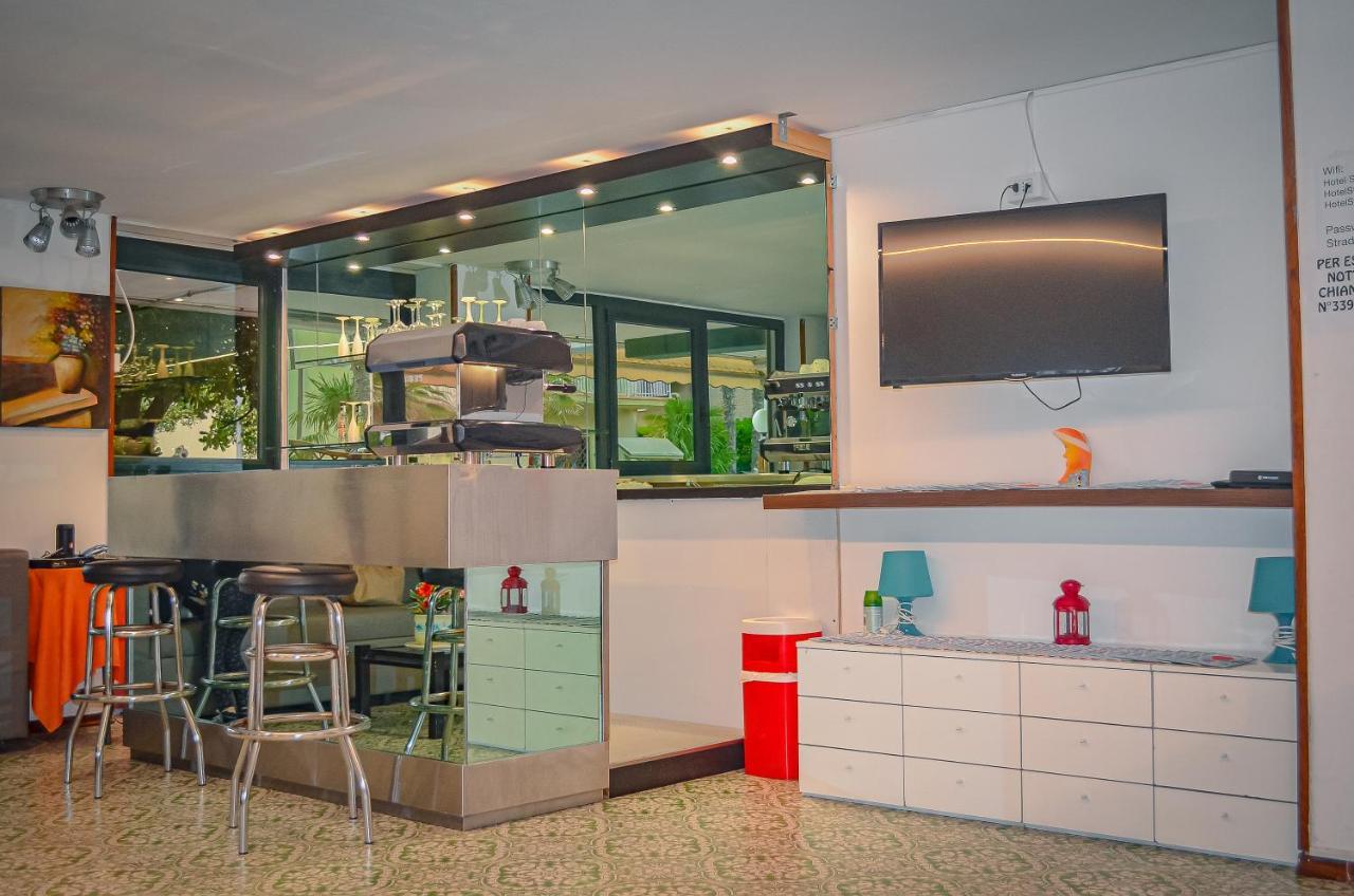 Hotel Stradiot Rimini Extérieur photo