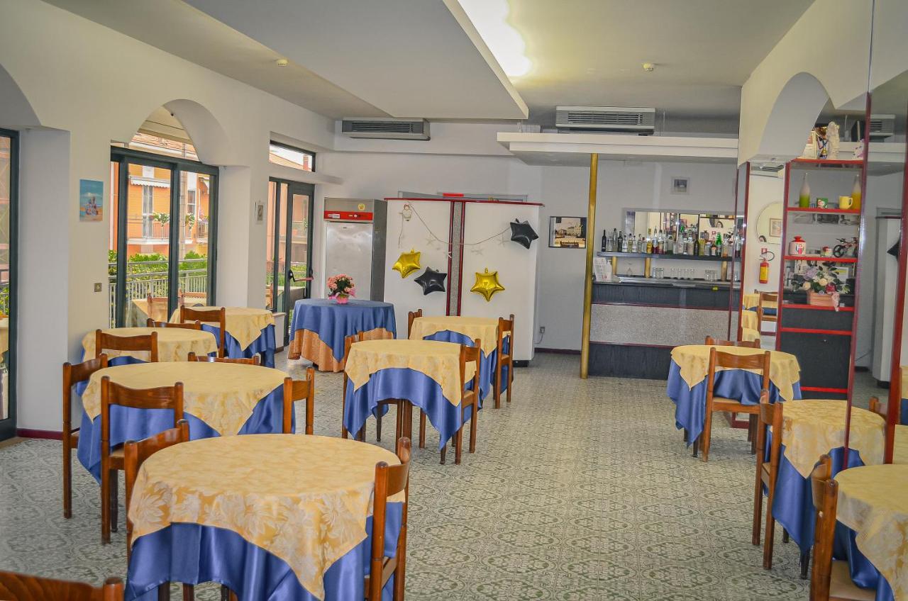 Hotel Stradiot Rimini Extérieur photo