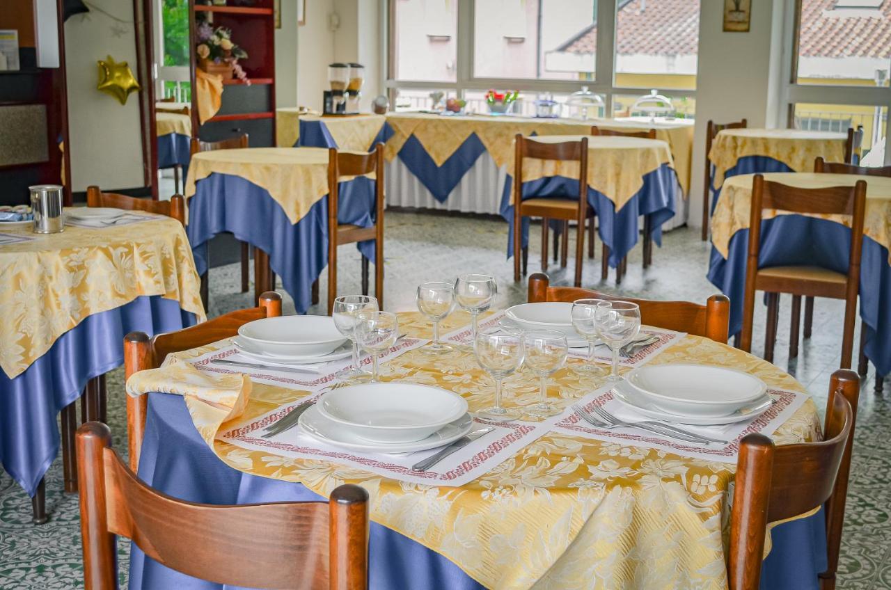 Hotel Stradiot Rimini Extérieur photo