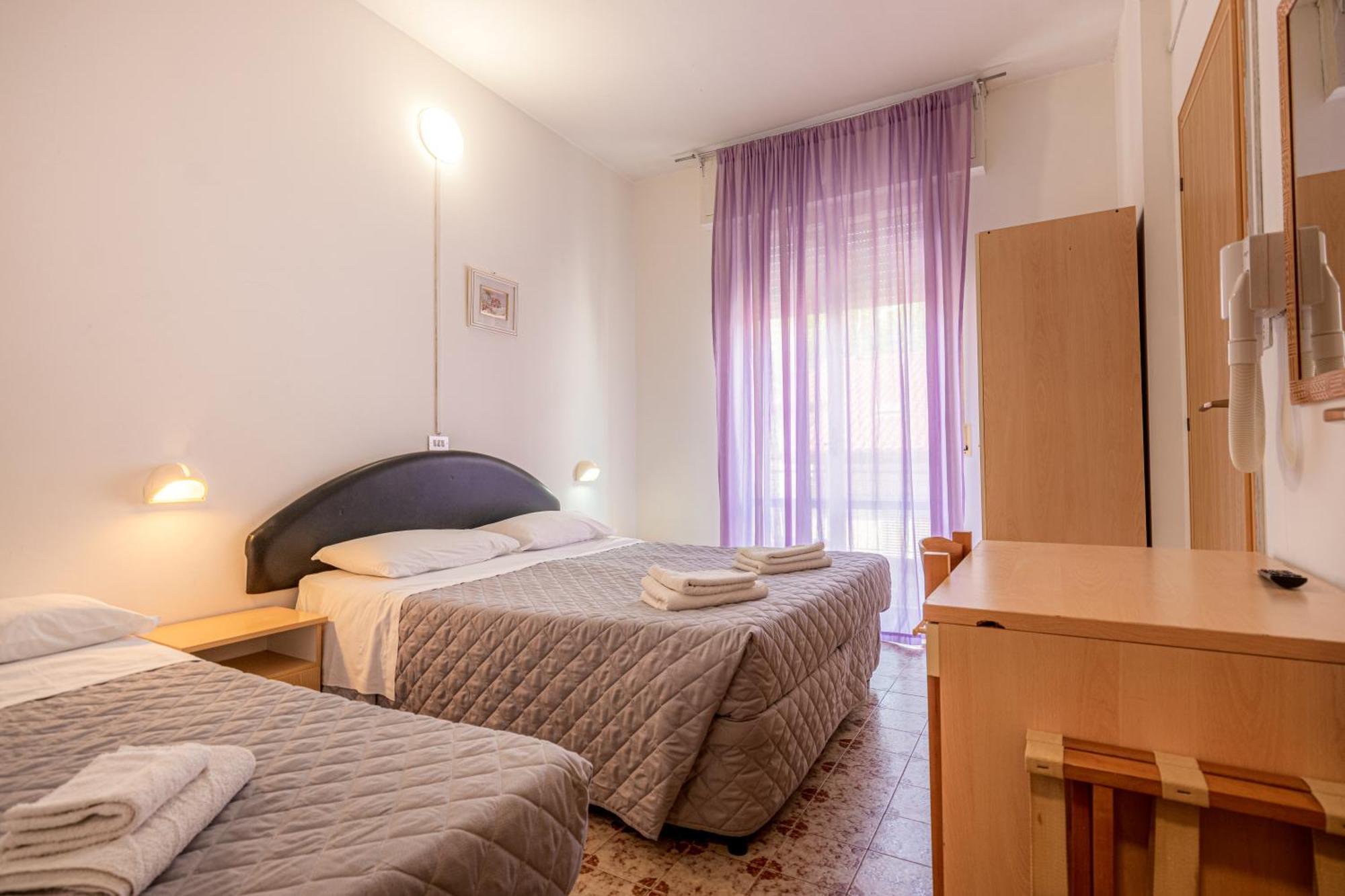 Hotel Stradiot Rimini Extérieur photo